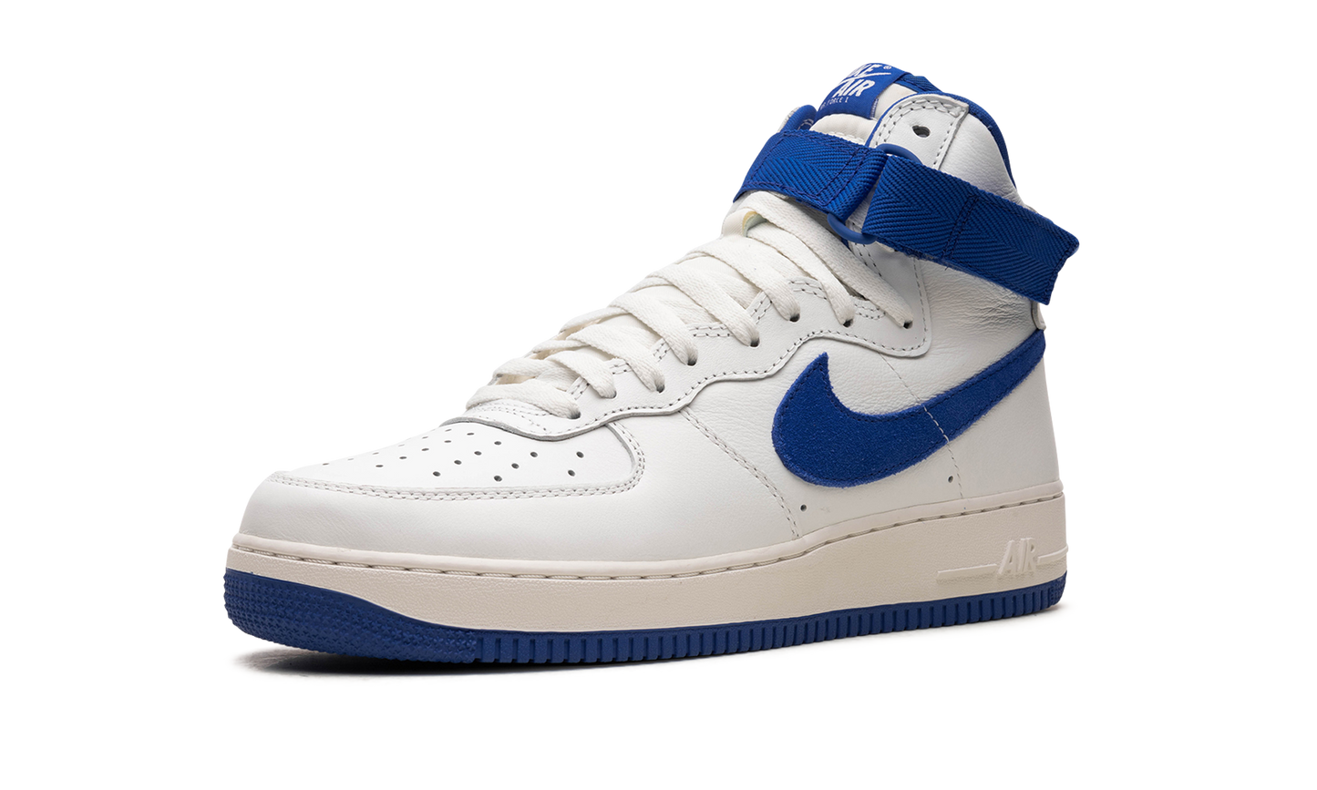 Nike Air Force 1 Hi Retro QS 743546 103