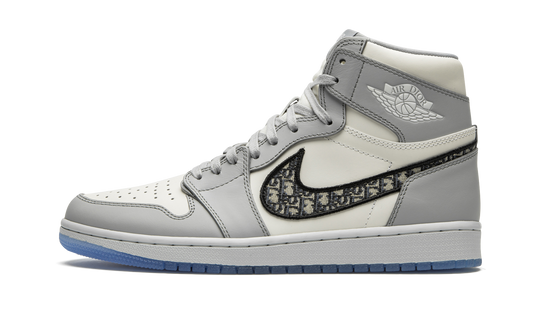 Air Jordan 1 Retro High Dior CN8607 002