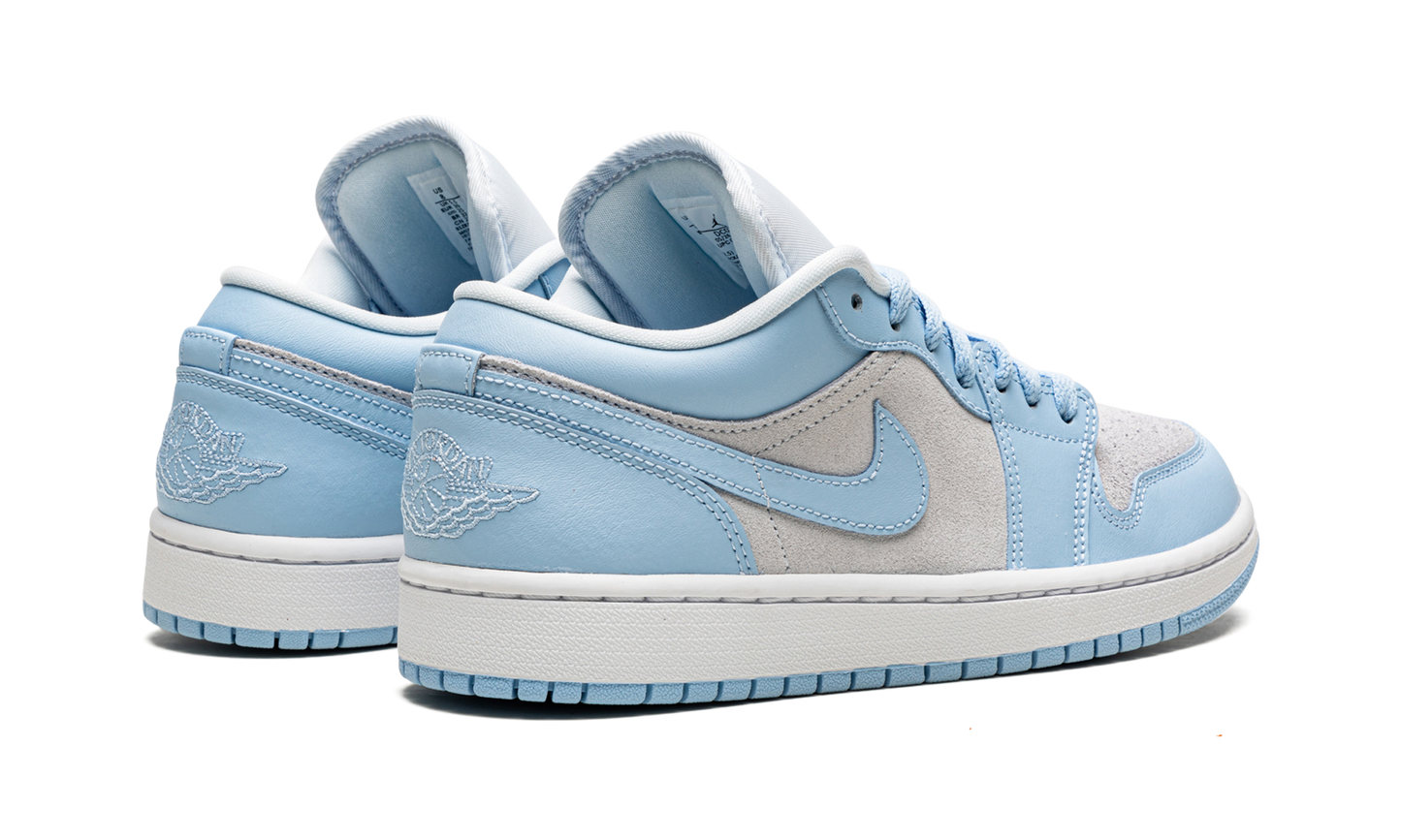 JORDAN 1 Low WMNS Football Grey Aluminum DC0774 050