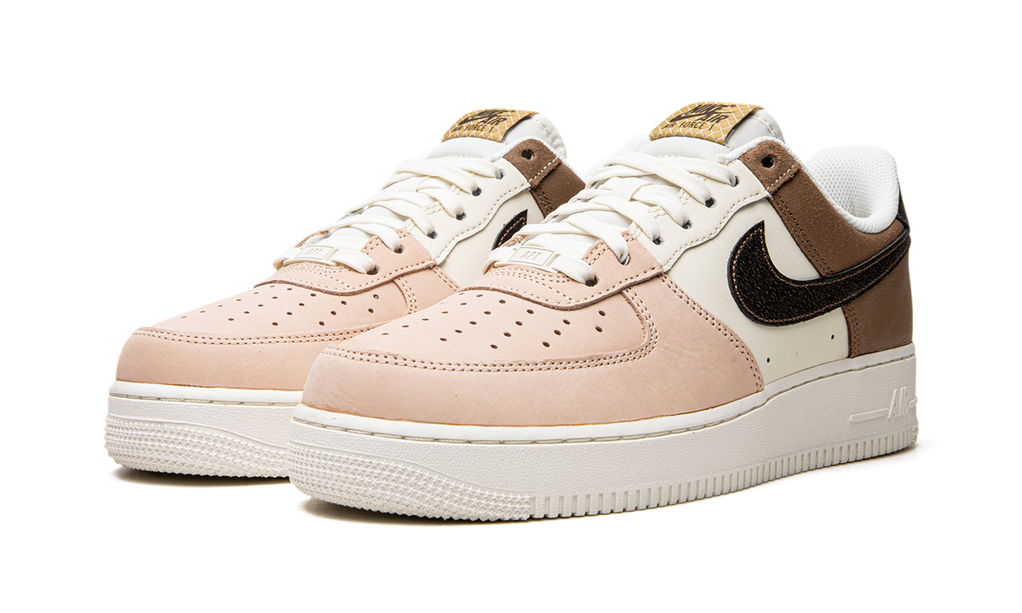 Nike Air Force 1 "Neapolitan" DX3726 800