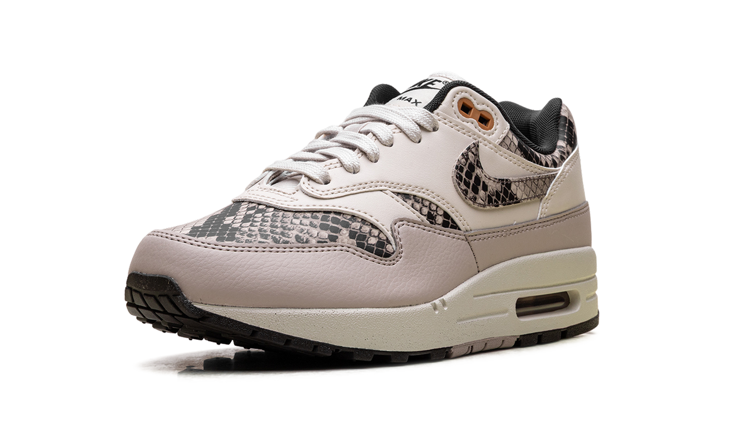 Nike Air Max 1 WMNS "Snakeskin Light Orewood Brown" HF5338 100
