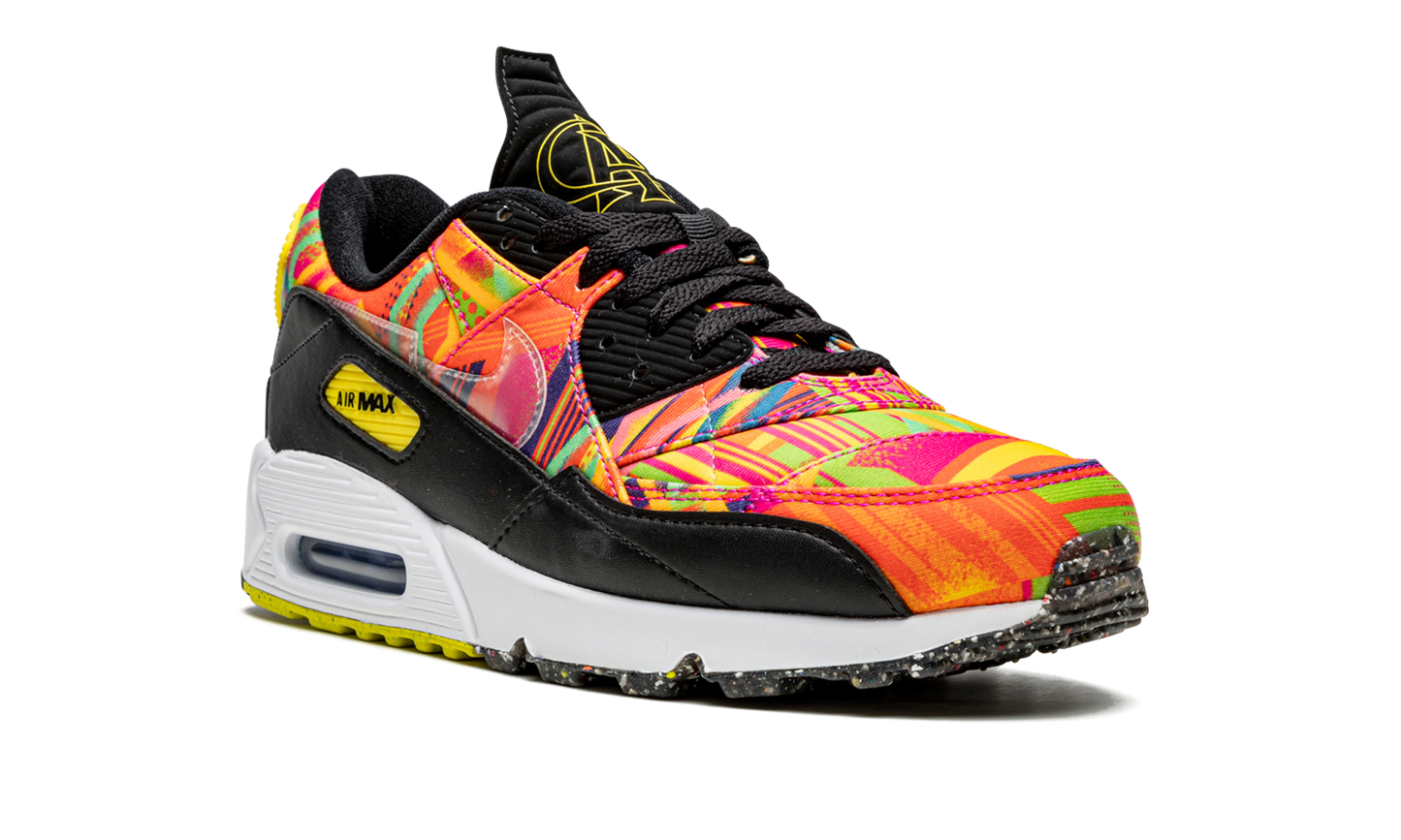 Nike Air Max 90 / LHM "Familia" DJ4703 900