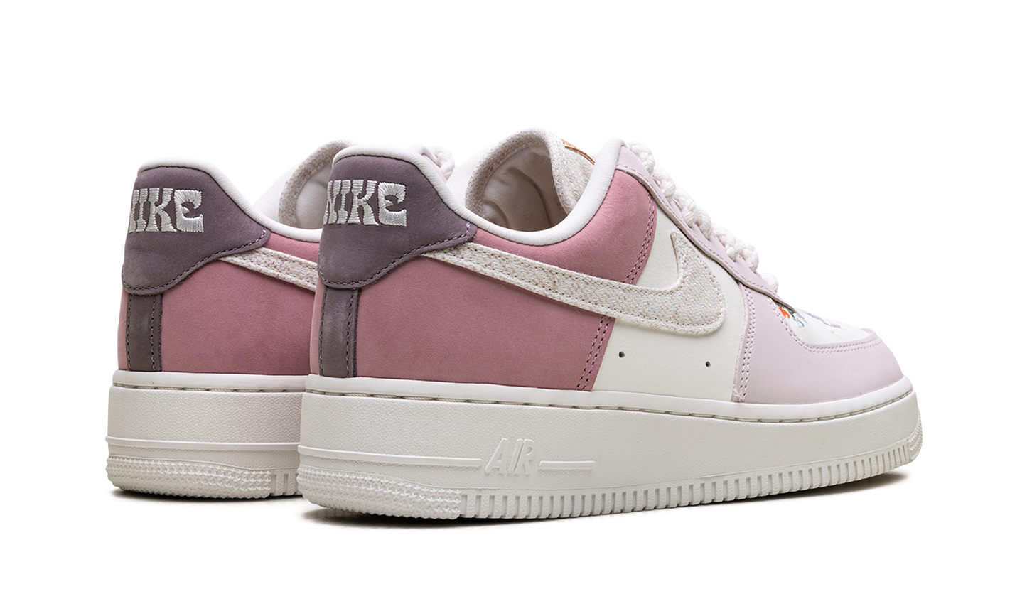 Nike Air Force 1 Low WMNS Mushroom IB8874 111