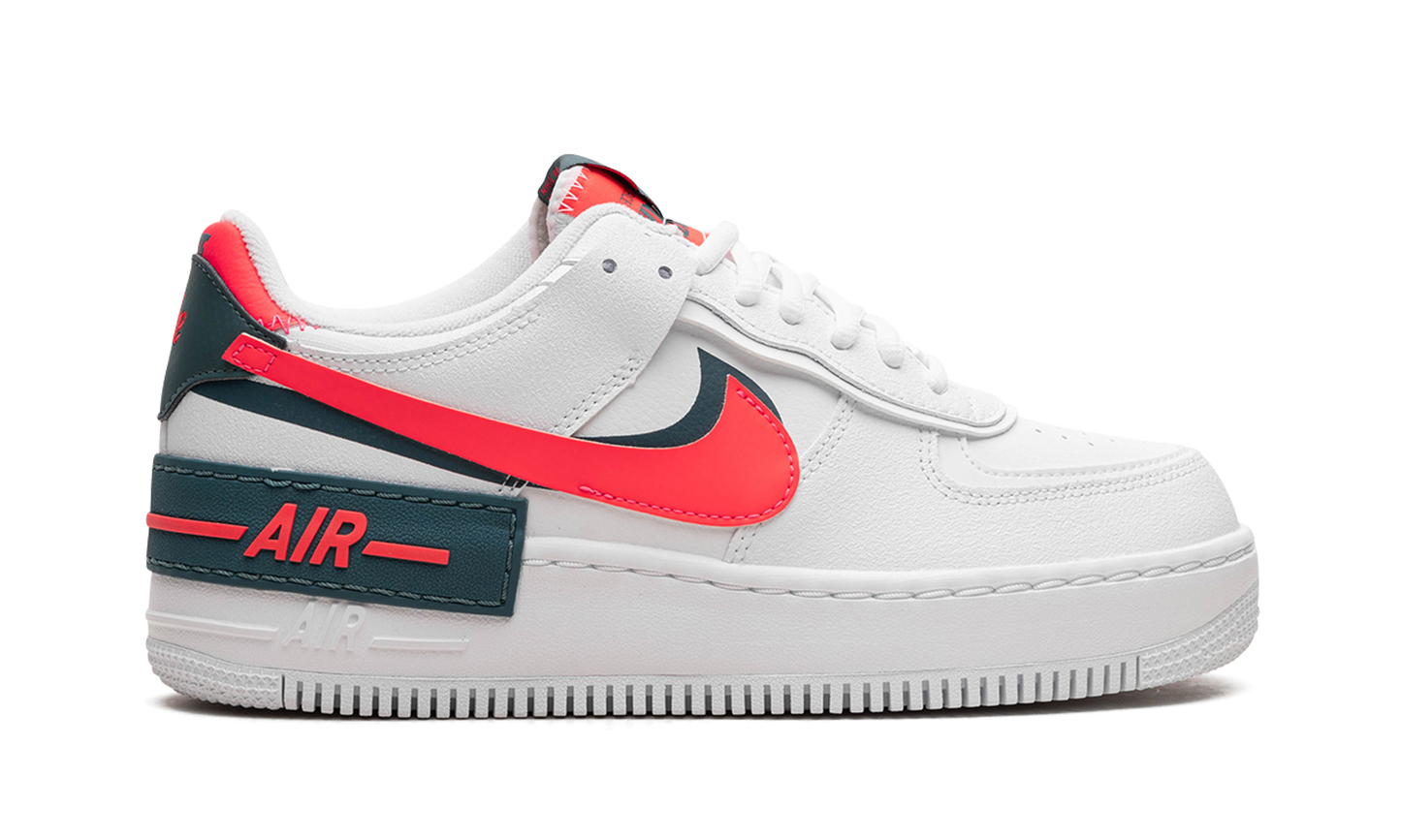 Nike AIR FORCE 1 SHADO NMS WMNS White Solar Red DB3902 100