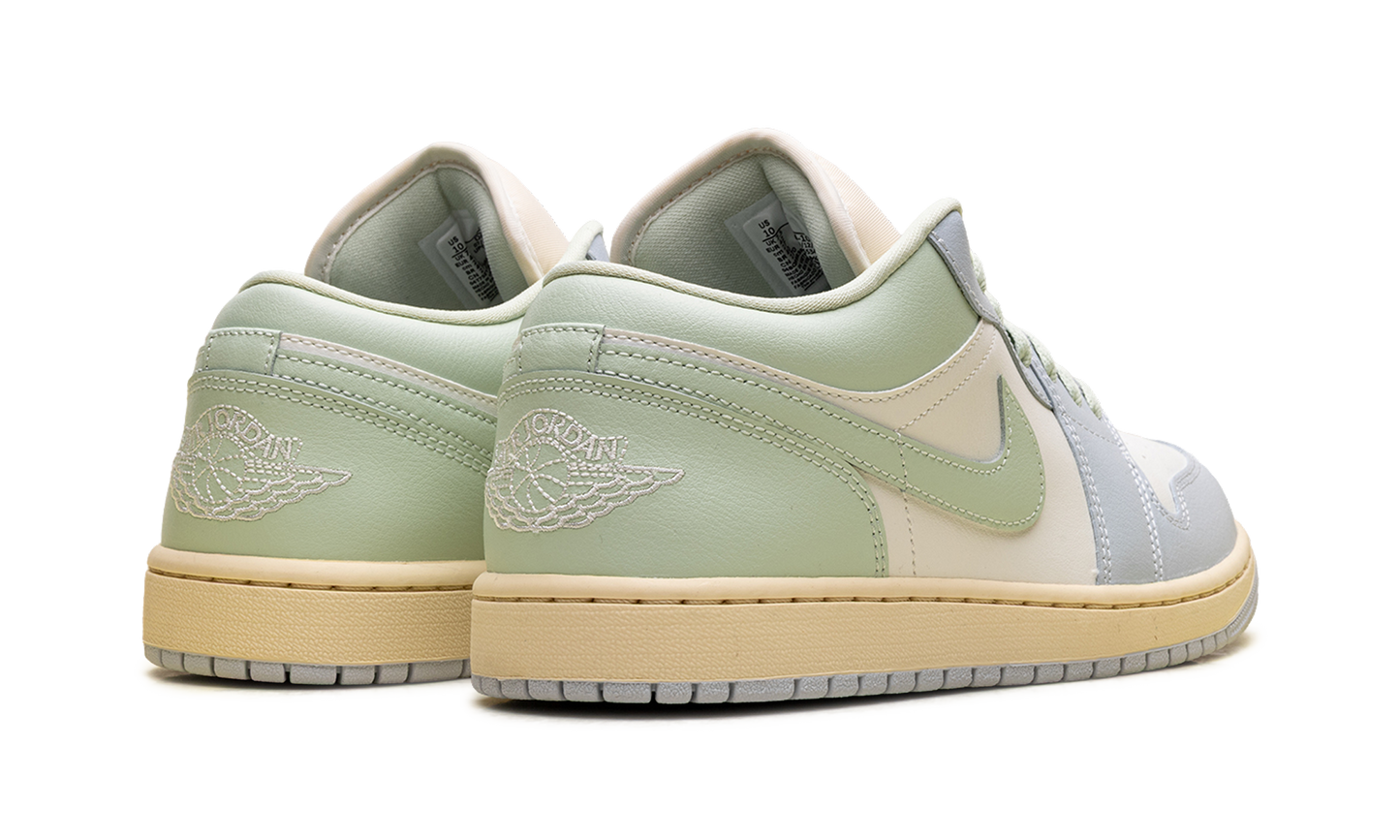 Air Jordan 1 Low WMNS Sail Jade Aura DC0774 108