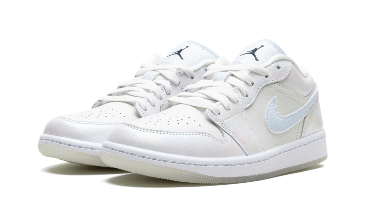 Jordan 1 Low SE WMNS Year of the Snake HF4080 001