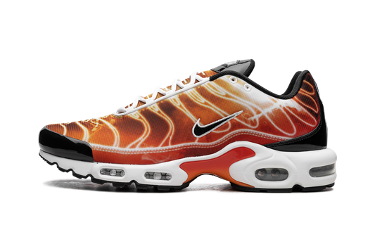 Nike Air Max Plus "Light Photography - Sport Red" DZ3531 600
