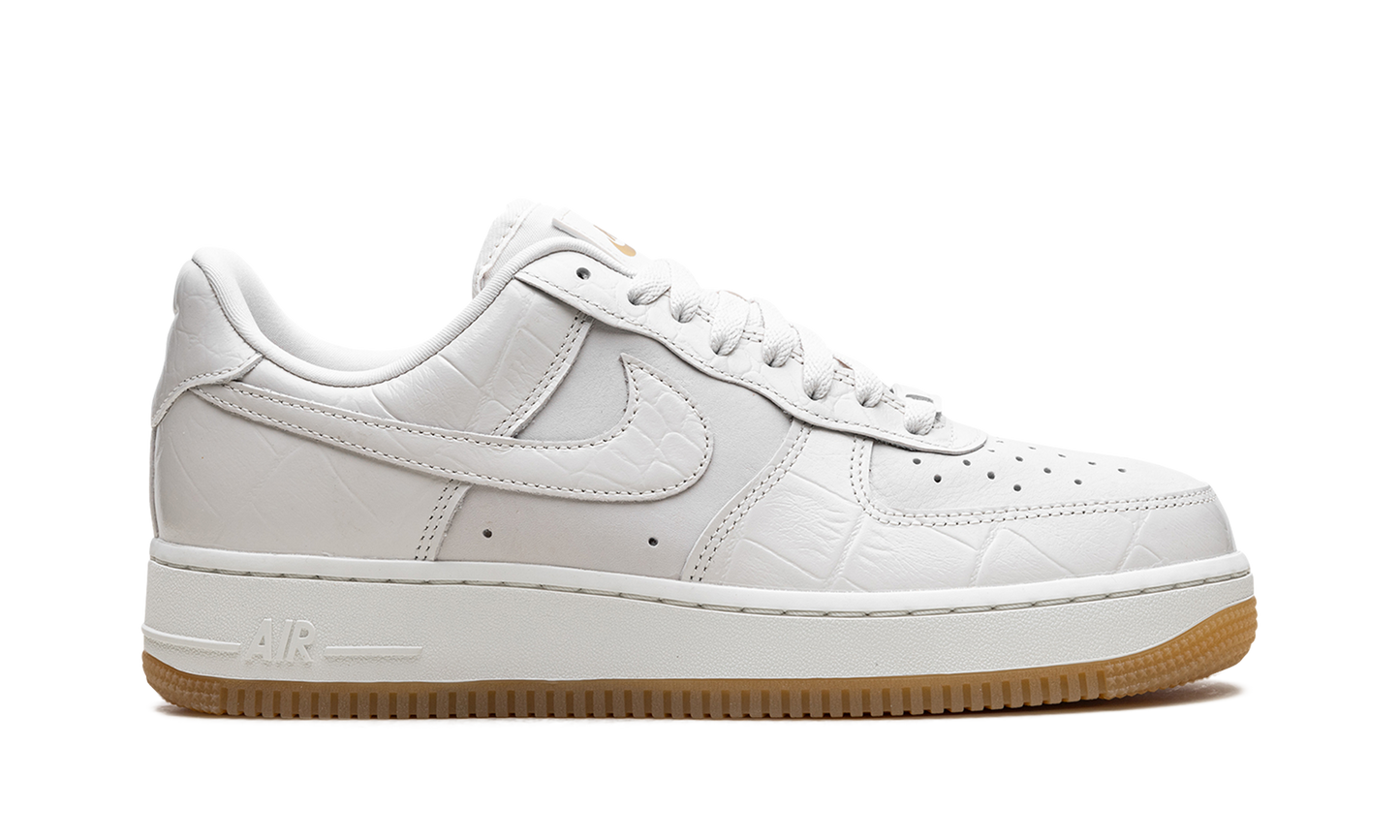 Nike AIR FORCE 1 WMNS Phantom Croc DZ2708 001