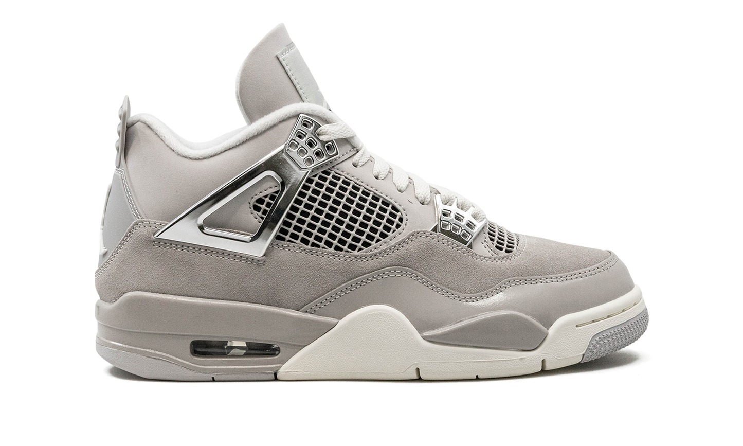 Air Jordan 4 WMNS Frozen Moments AQ9129 001