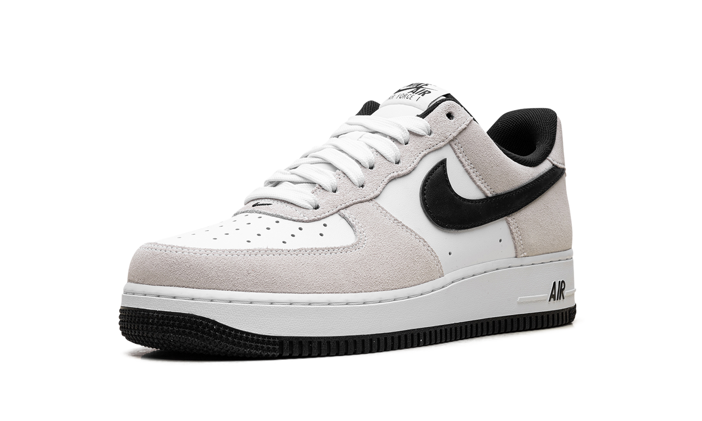 Nike Air Force 1 Low '07 LV8 "White Black" IB6388 100