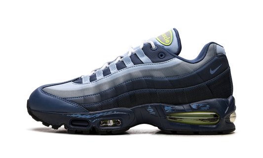 Nike Air Max Muscle 95 "Yu-Gi-Oh! - Joey - Promo Card Included" II7404 400 PC