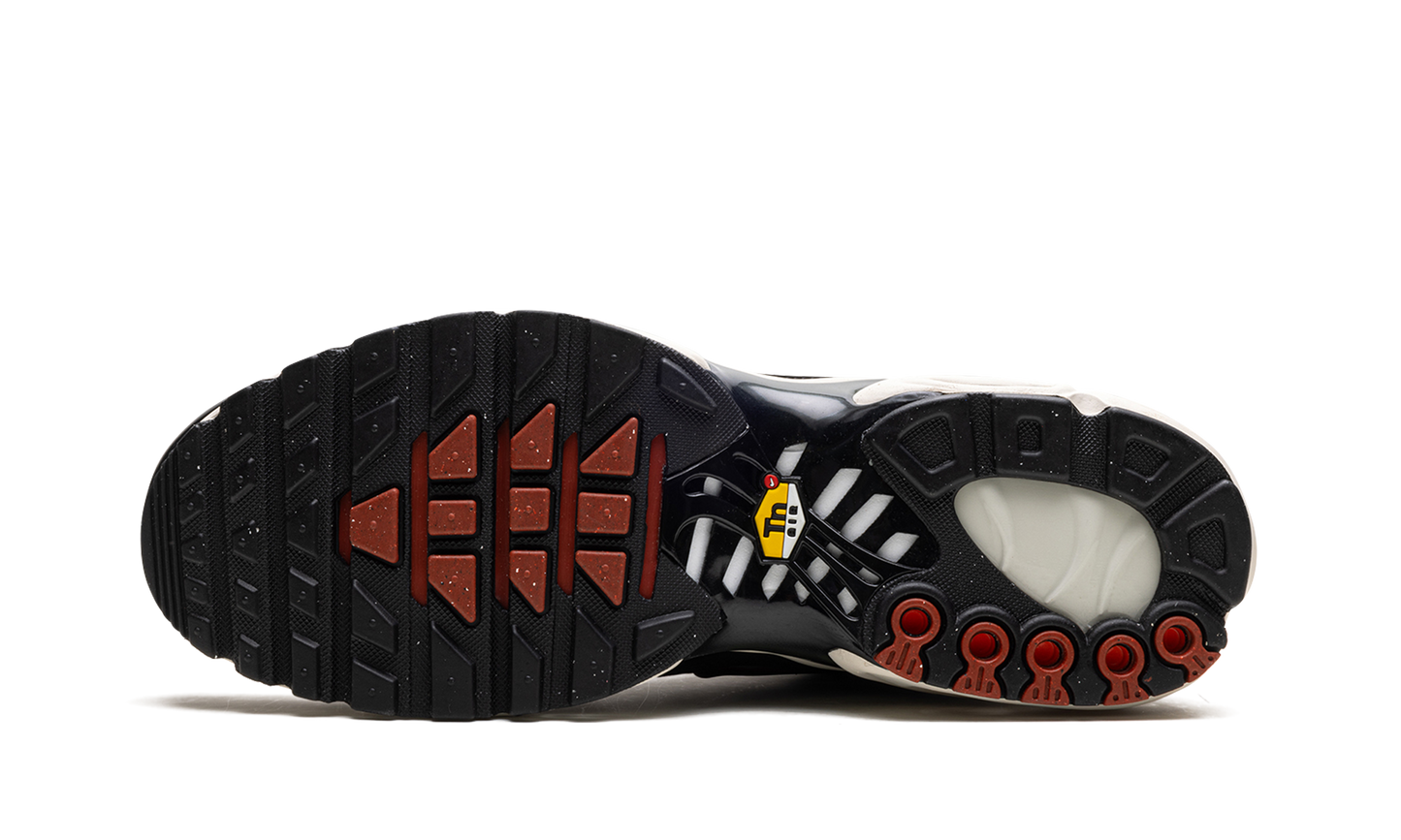 Nike Air Max Plus "Cargo Khaki" FB9722 300