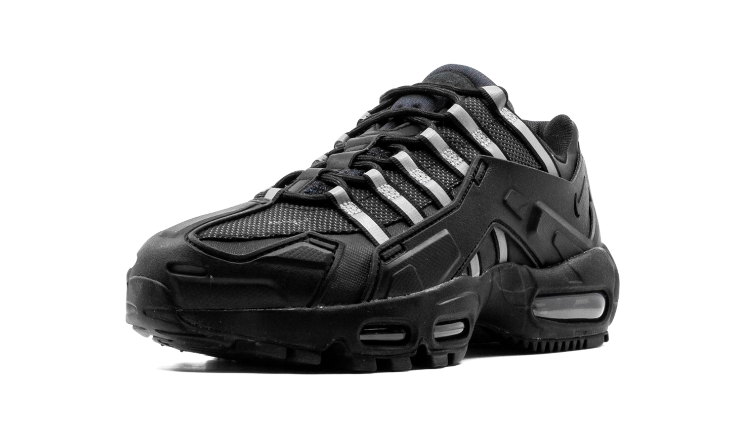 Nike Air Max 95 NDSTRKT "Black / Reflective" CZ3591 001