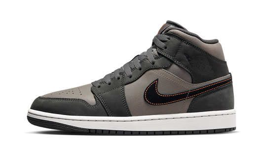 Air Jordan 1 Mid SE Night Stadium FQ8338 017