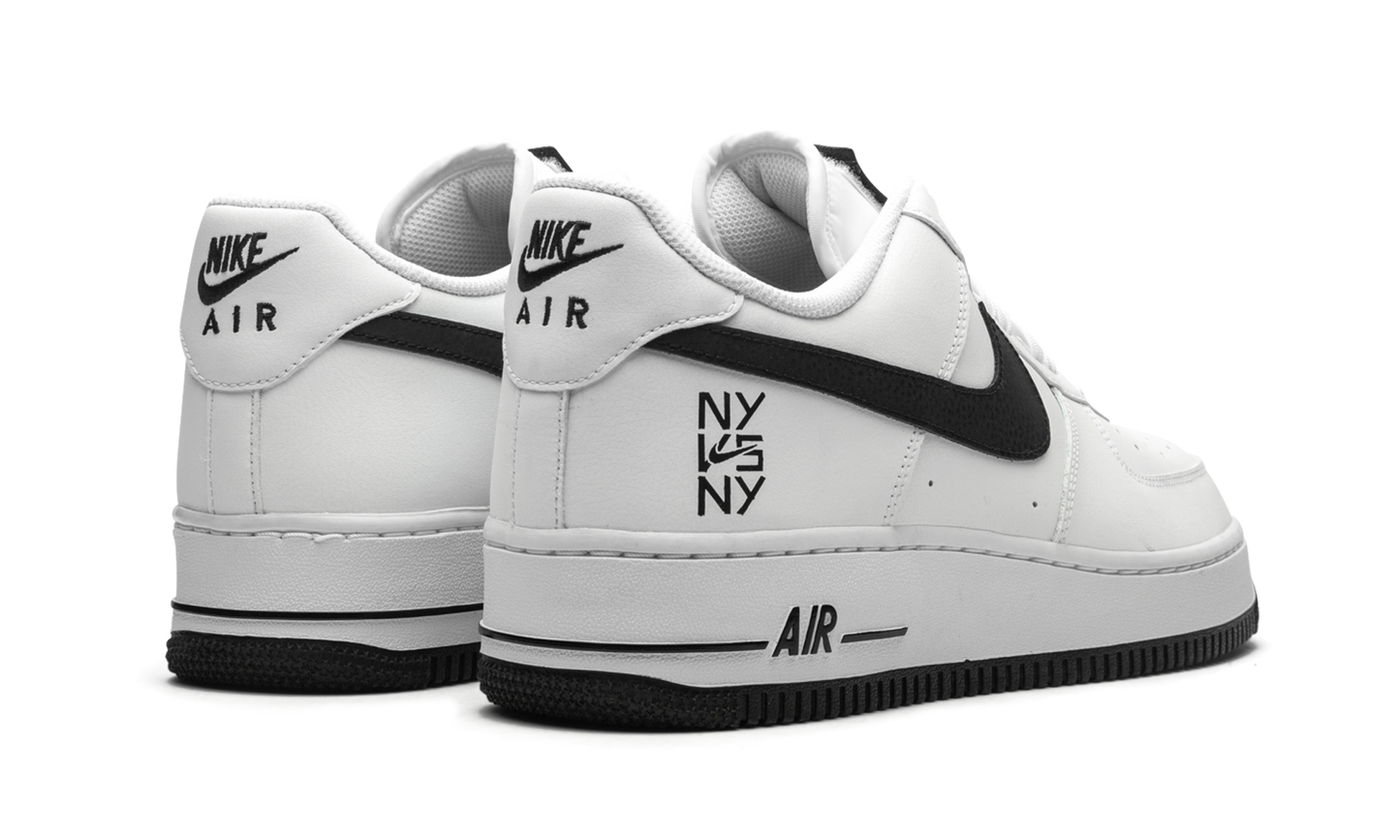Nike Air Force 1 Low "NY vs NY" CW7297 100