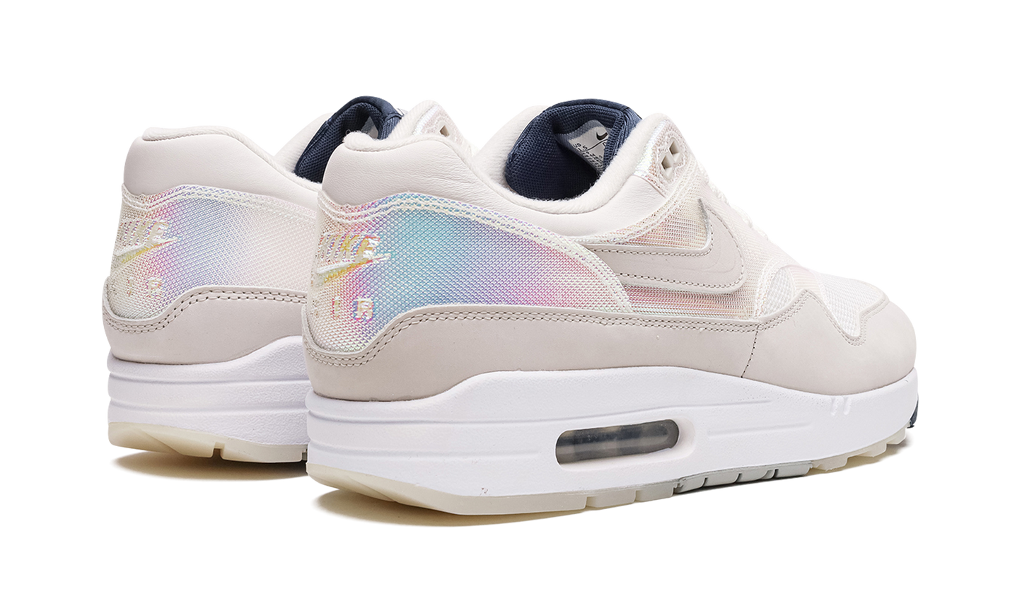 Nike AIR MAX 1 AMD MNS WMNS "La Ville Lumière" DQ9326 100