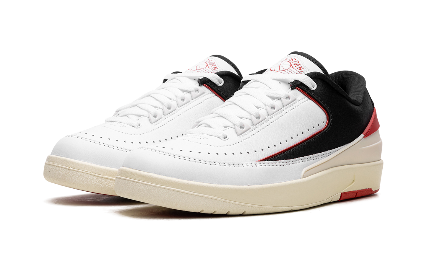 Jordan 2 Retro Low WMNS Chicago Twist FD4849 106