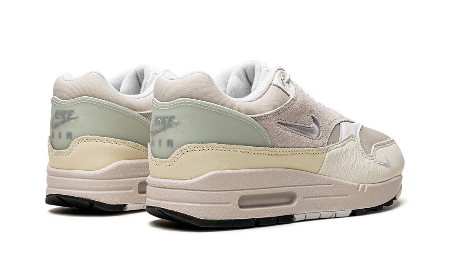 Nike Air Max 1 "Hangul Day" DZ5317 121