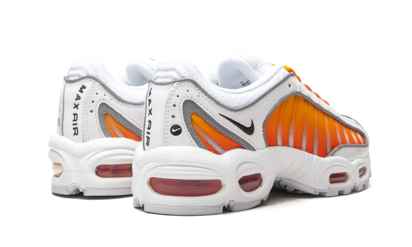 Nike AIR MAX TAILIND IV NRG WMNS CK4122 100