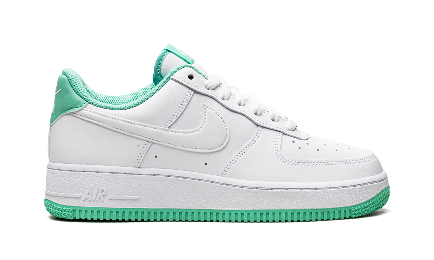 Nike Air Force 1 Low "Mint" DH7561 107