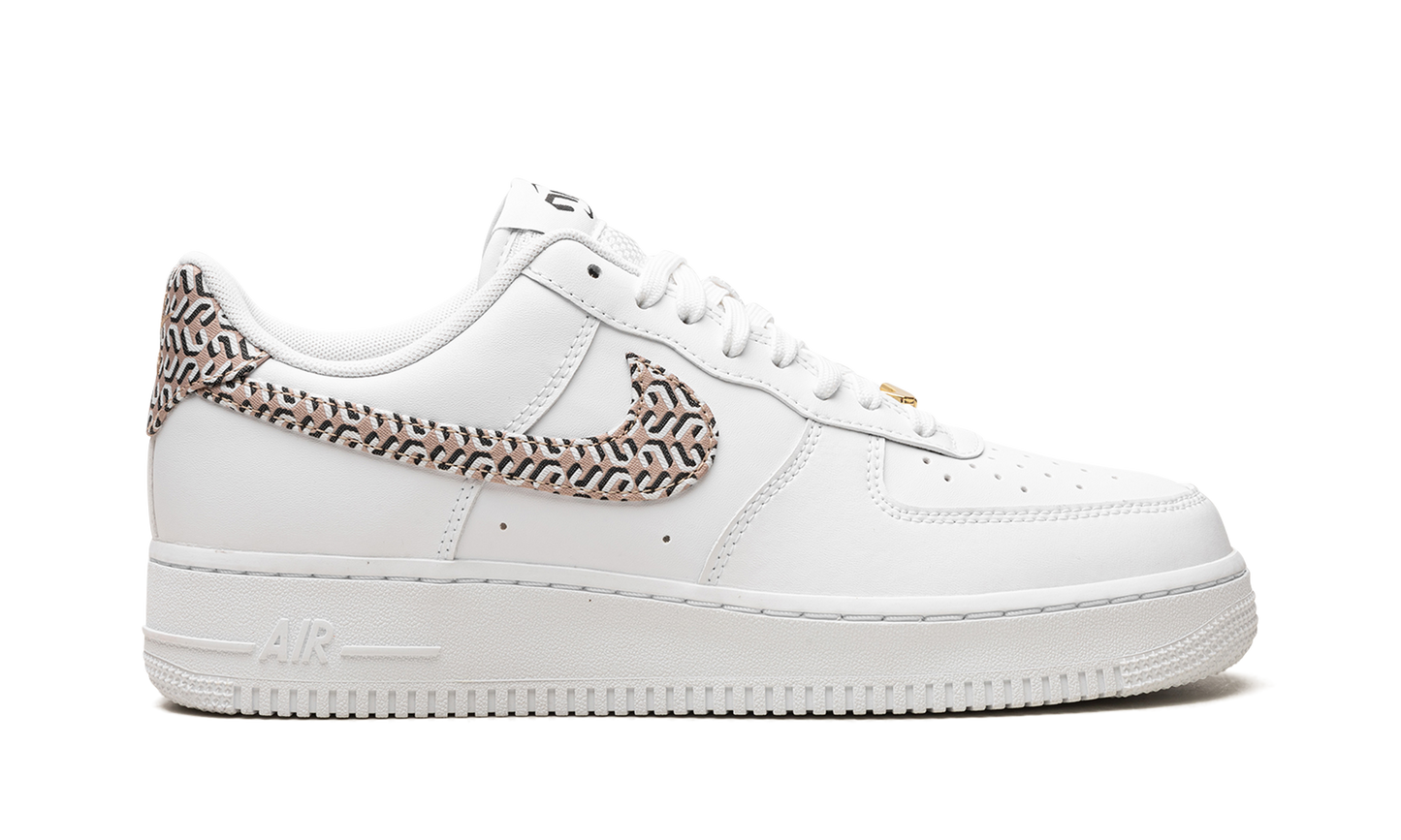 Nike AIR FORCE 1 LO WMNS United In Victory - White DZ2709 100
