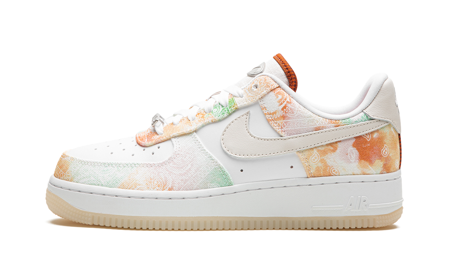 Nike AIR FORCE 1 LO WMNS Pastel Paisley FJ7739 101