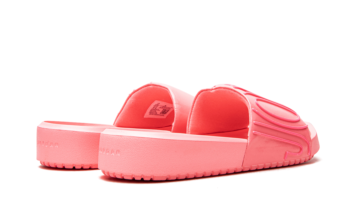 JORDAN NOLA SLIDE WMNS CZ8027 600