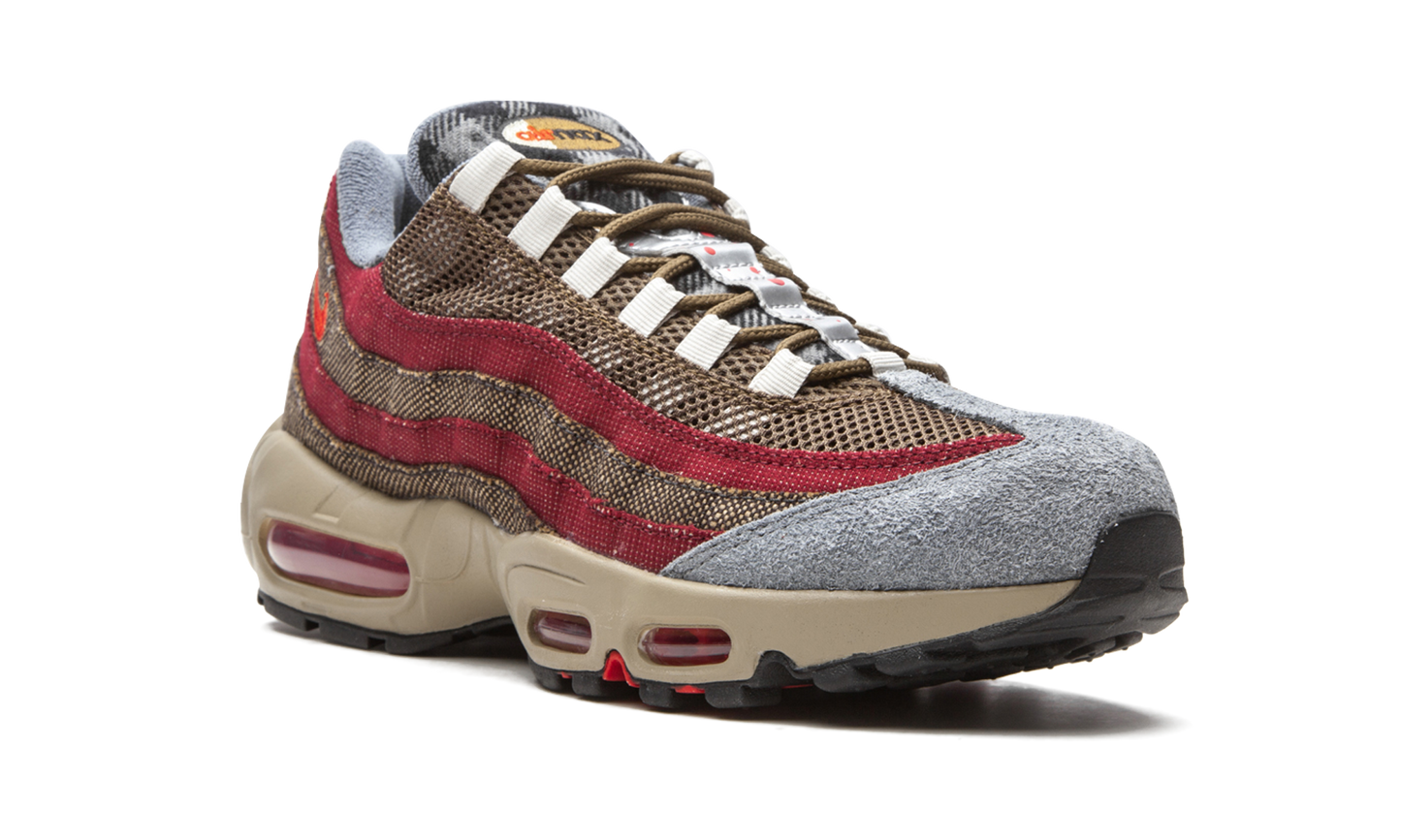 Nike Air Max 95 "Freddy Krueger" DC9215 200