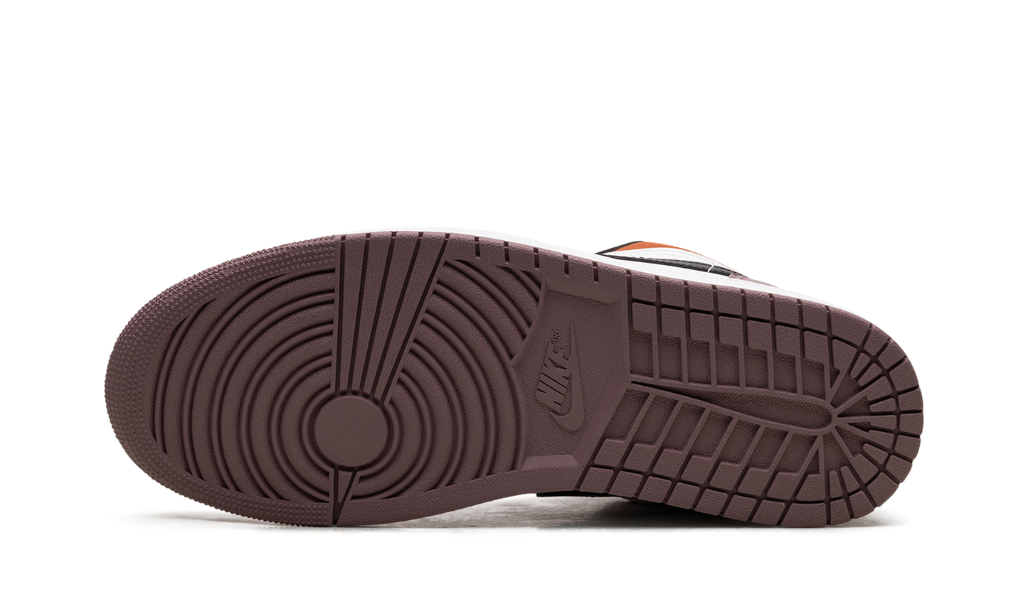 Air Jordan 1 Low SE SKY J MAUVE FB9907 102
