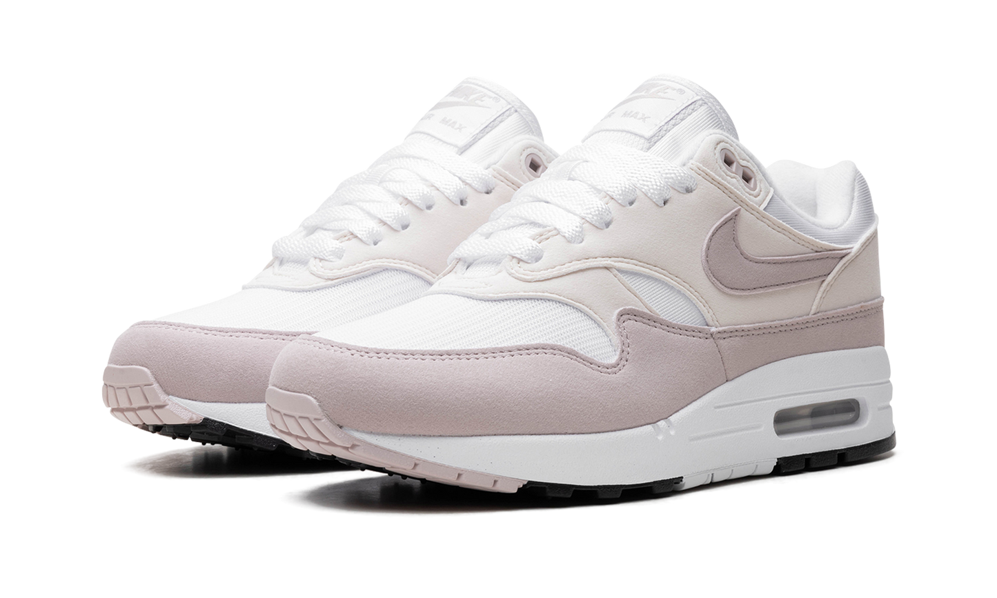 Nike Wmns Air Max 1 "Platinum Violet" DZ2628 106