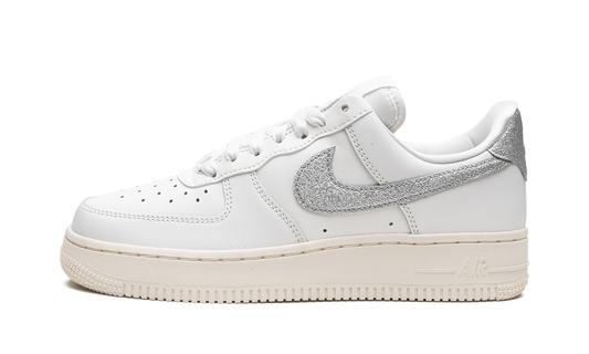 Nike AIR FORCE 1 '07 MNS WMNS Summit White Sail White Metallic Silver DQ7569 100