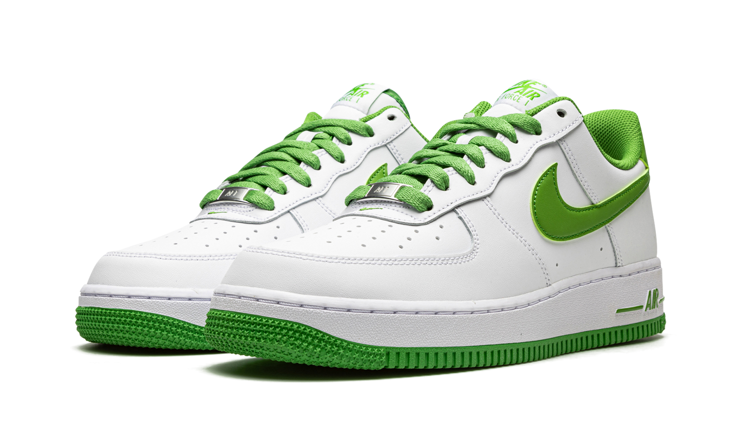 Nike Air Force 1 '07 "Chlorophyll" DH7561 105