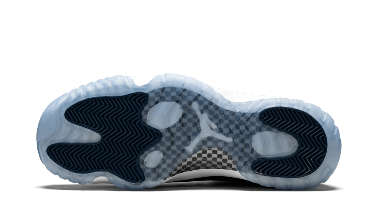 Air Jordan 11 Retro Low LE Blue Snakeskin CD6846 102