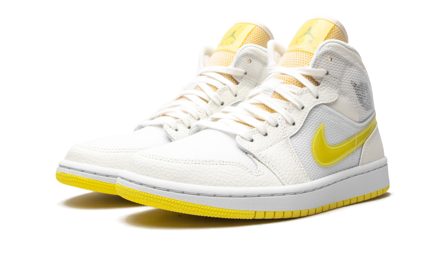AIR JORDAN 1 MID SE WMNS Voltage Yellow DB2822 107