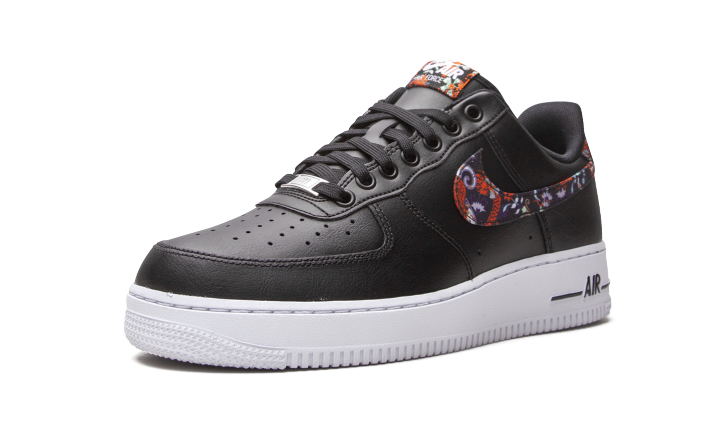 Nike Air Force 1 Low '07 "Floral Swoosh" CZ7933 001