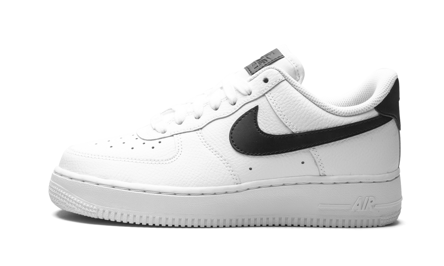 Nike AIR FORCE 1 LO MNS WMNS White / Black 315115 152