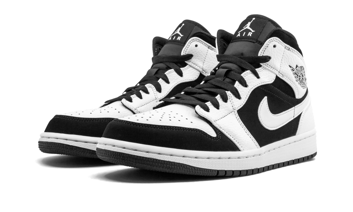 Air Jordan 1 Mid Tuxedo 554724 113