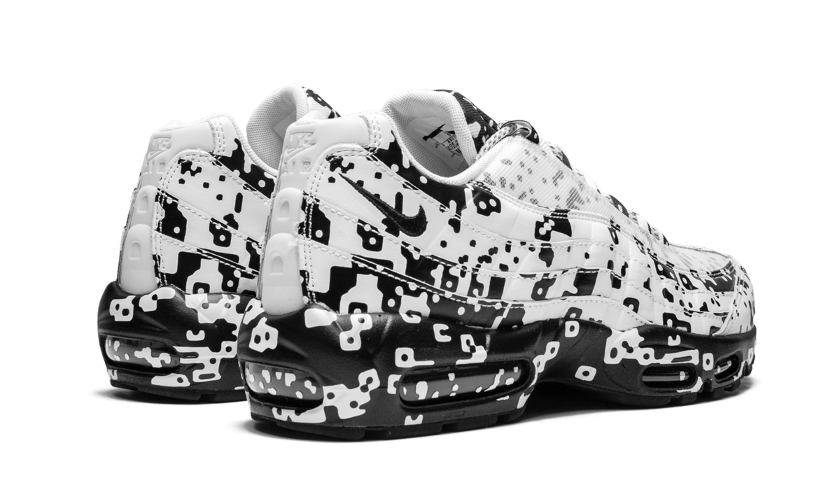 Nike Air Max 95 / C.E. "Cav Empt" AV0765 100