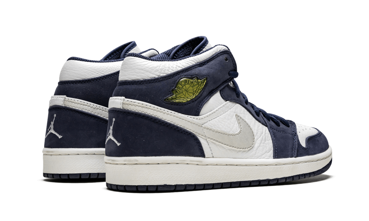 Air Jordan 1 Retro + 136065 101