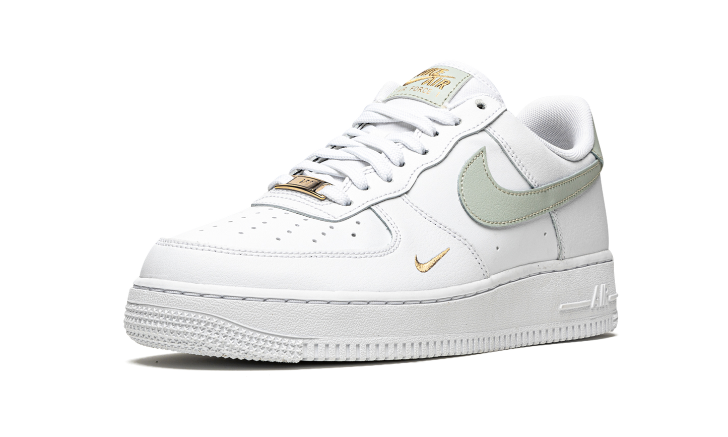 Nike AIR FORCE 1 LO MNS WMNS White / Grey / Gold