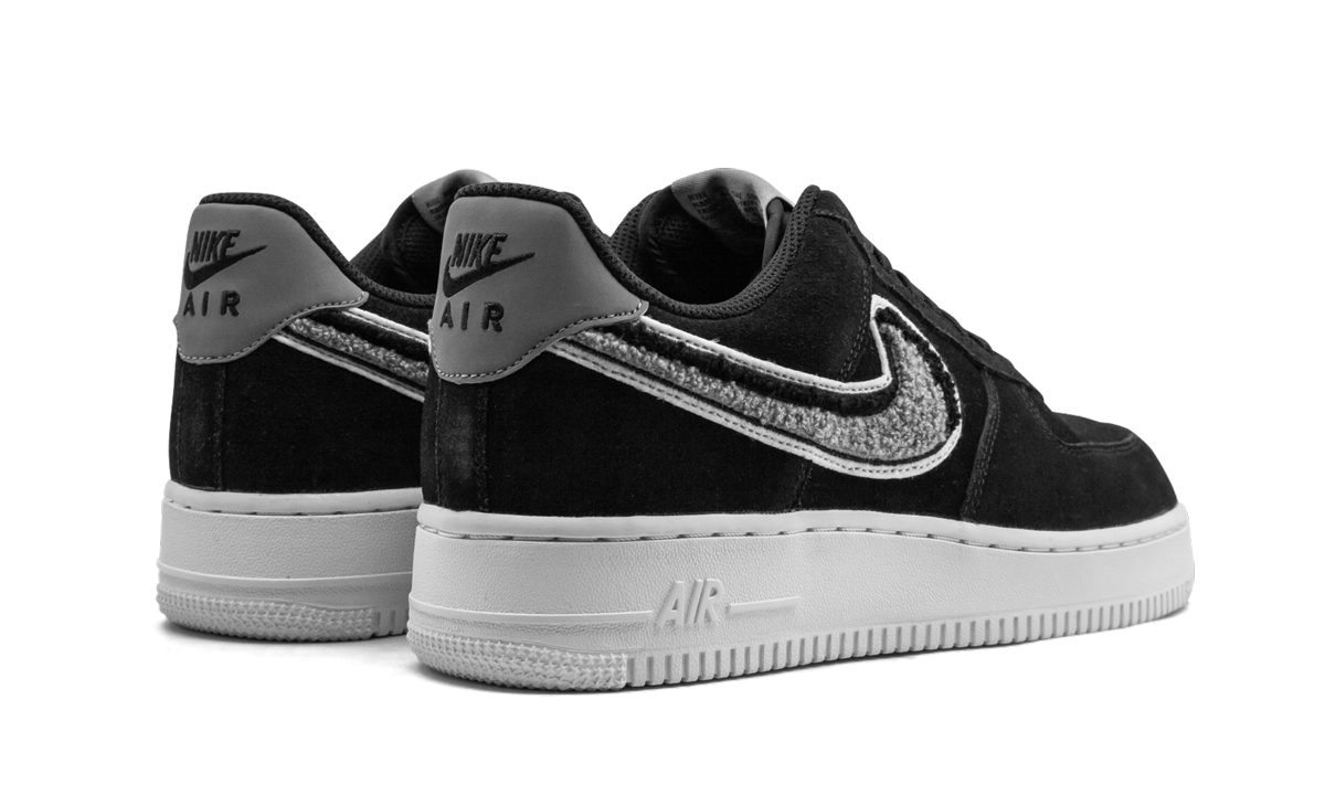 Nike Air Force 1 '07 LV8 "Varsity Pack" 823511 014