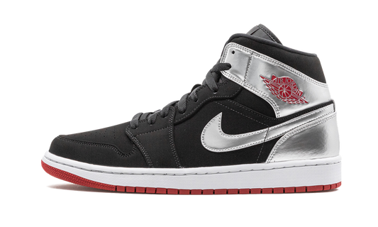 Air Jordan 1 Mid Johnny Kilroy 554724 057