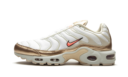 Nike AIR MAX PLUS WMNS "Metallic Rose Gold" CJ9980 100