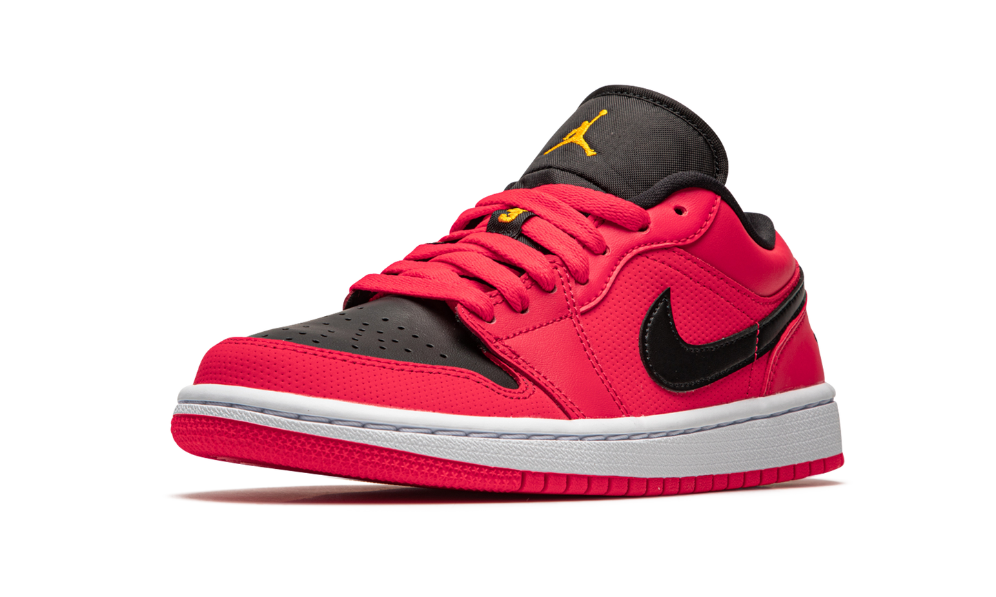 AIR JORDAN 1 LO WMNS Siren Red DC0774 600