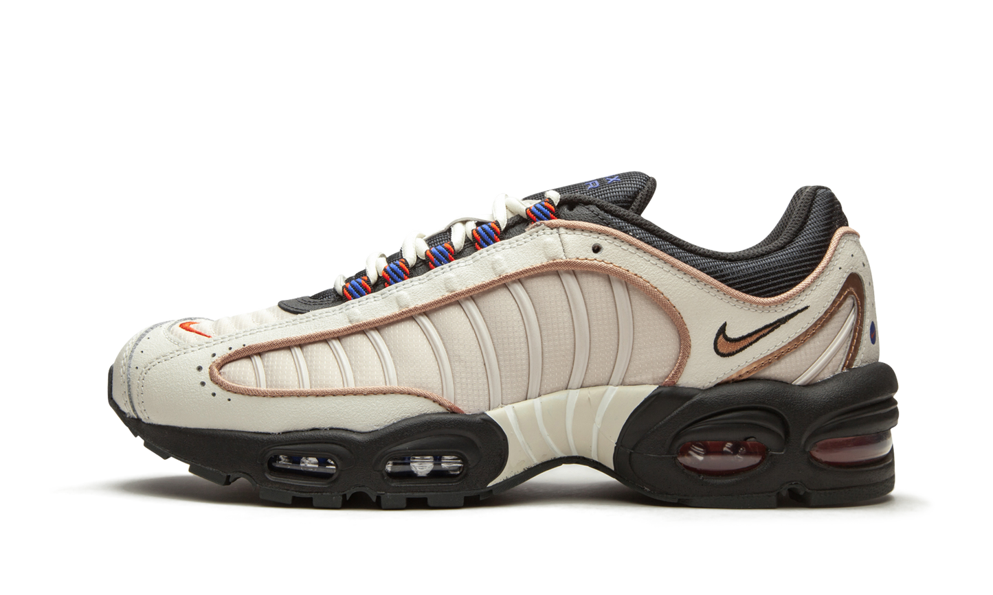 Nike Air Max Tailwind 4 SE "Roman Numerals" CJ9681 001