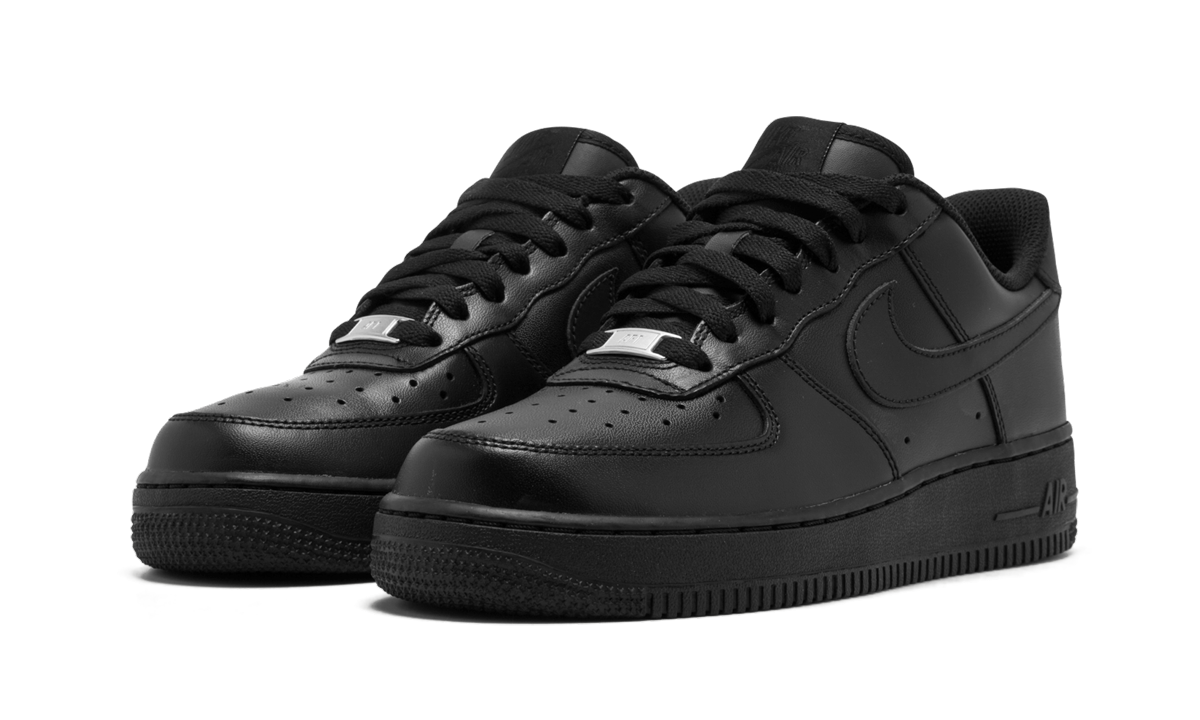 Nike AIR FORCE 1 LO MNS WMNS Triple Black 315115 038