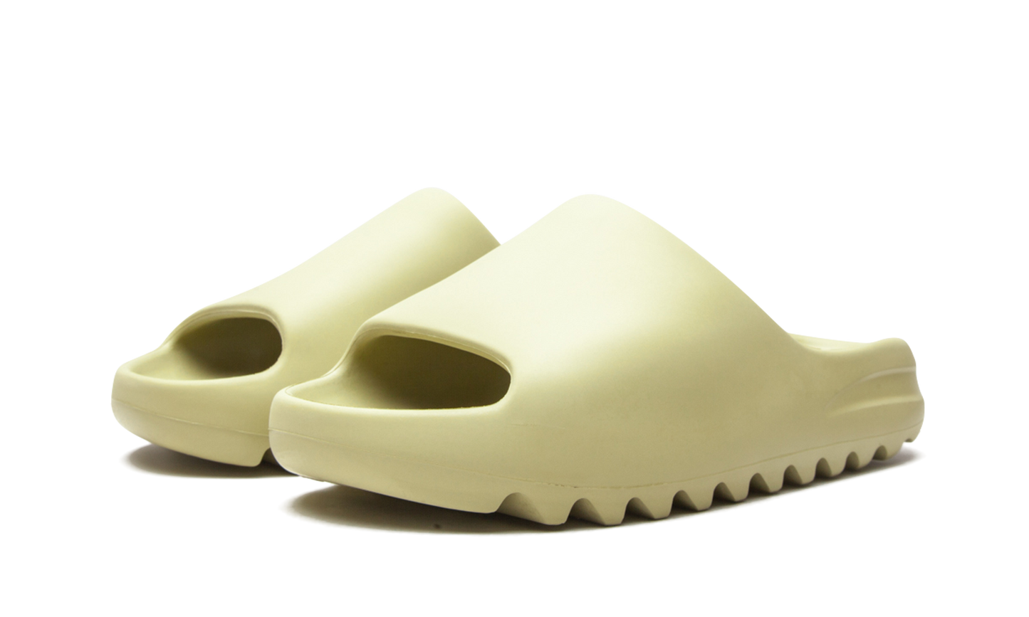 Yeezy Slide "Resin 2021" GZ5551