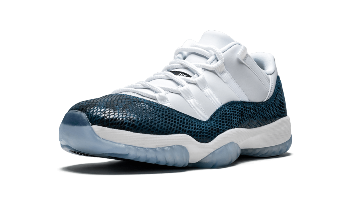 Air Jordan 11 Retro Low LE Blue Snakeskin CD6846 102