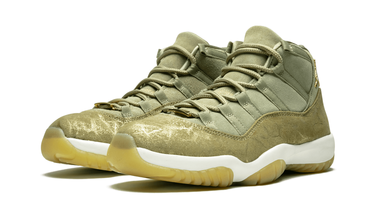 AIR JORDAN 11 RETRO WMNS Neutral Olive AR0715 200