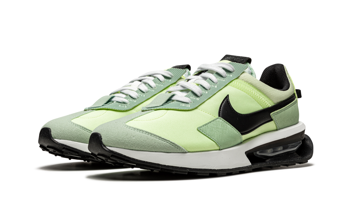 Nike Air Max Pre-Day "Liquid Lime" DD0338 300